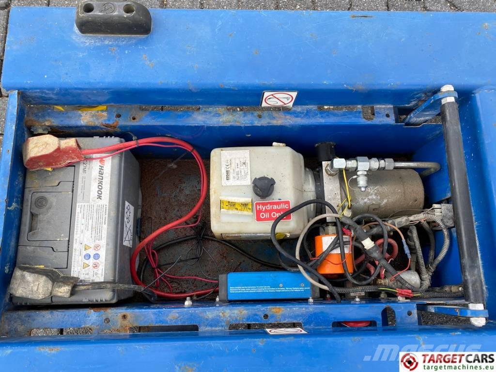 Power Tower Nano Electric Vertical Mast Work Lift 450cm 垂直升降工作台