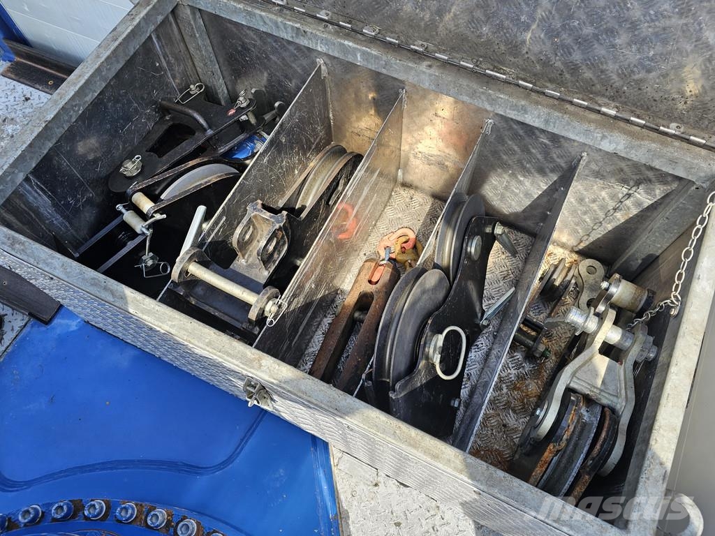 Volvo FH 500 8x4 / FASSI F2150 / WINCH / WORK BASKET Camiones grúa