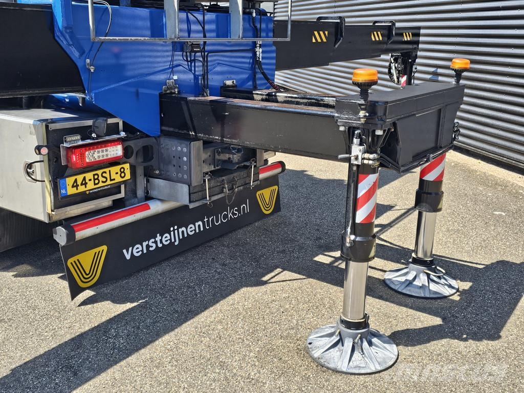 Volvo FH 500 8x4 / FASSI F2150 / WINCH / WORK BASKET Camiones grúa