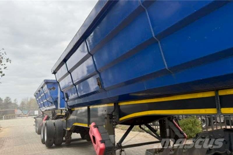 Sa Truck Bodies #IR17042Â 45m3 Interlink Side Tipper Otros camiones