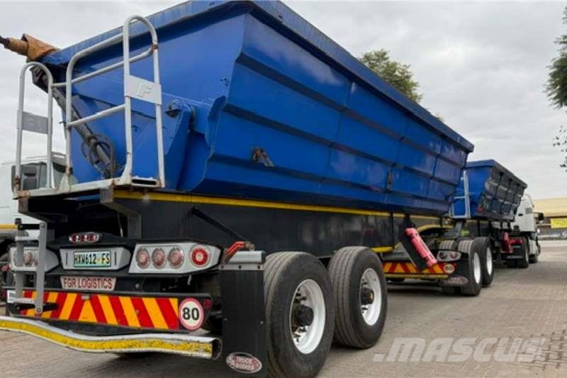 Sa Truck Bodies #IR17042Â 45m3 Interlink Side Tipper Otros camiones