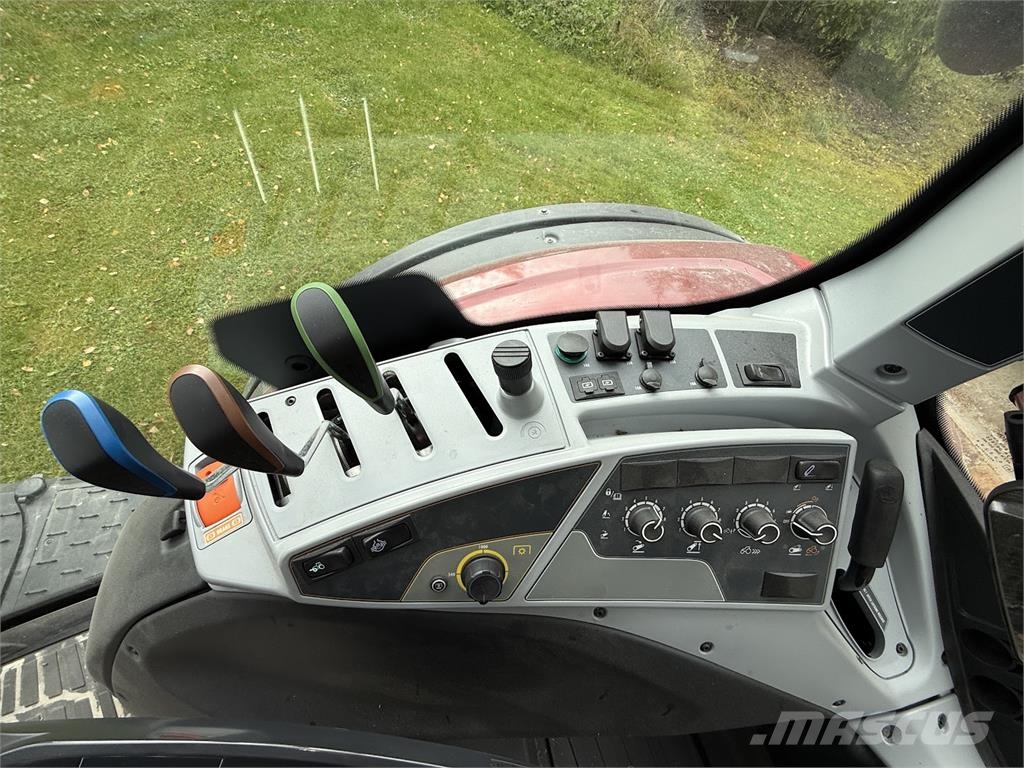 Valtra N135 Traktoriai