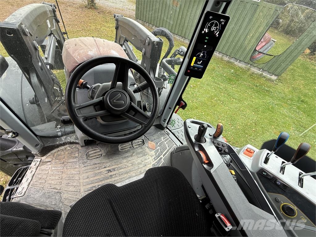 Valtra N135 Traktoriai