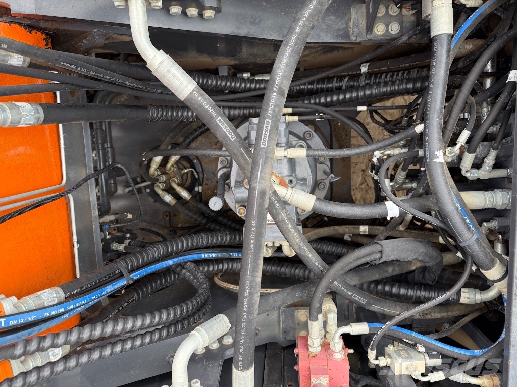 Doosan DX 300 LC-7 - DX 300 LC - DX300 Excavadoras sobre orugas