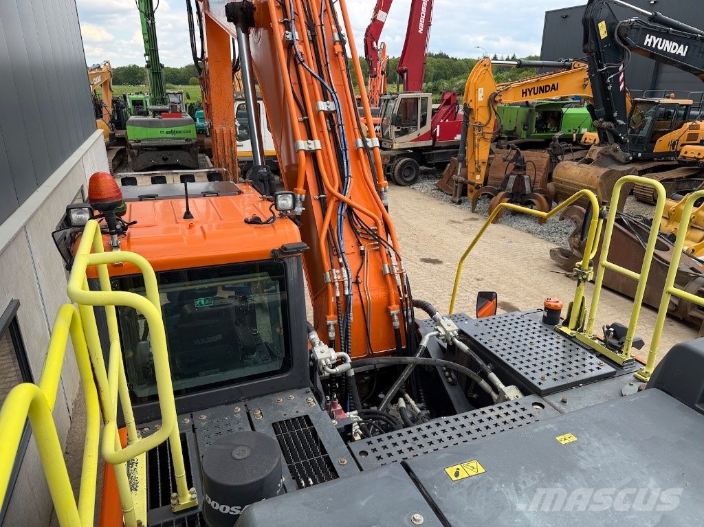 Doosan DX 300 LC-7 - DX 300 LC - DX300 Excavadoras sobre orugas