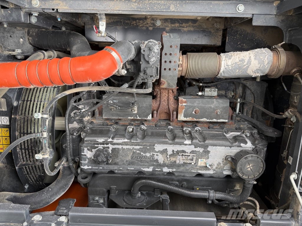 Doosan DX 300 LC-7 - DX 300 LC - DX300 Excavadoras sobre orugas