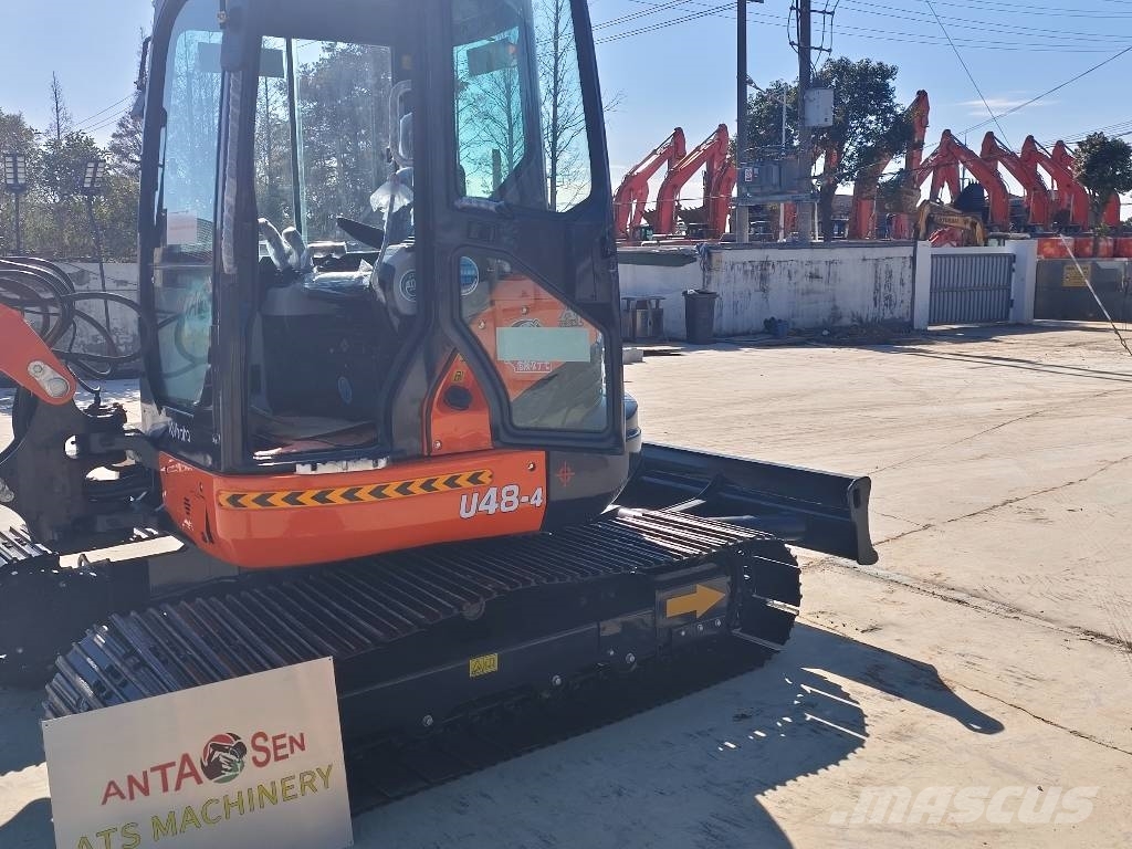 Kubota U 48-4 Mini bageri < 7t