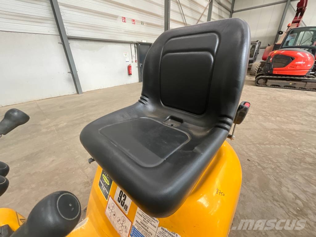 JCB 8008 Minibagger < 7t