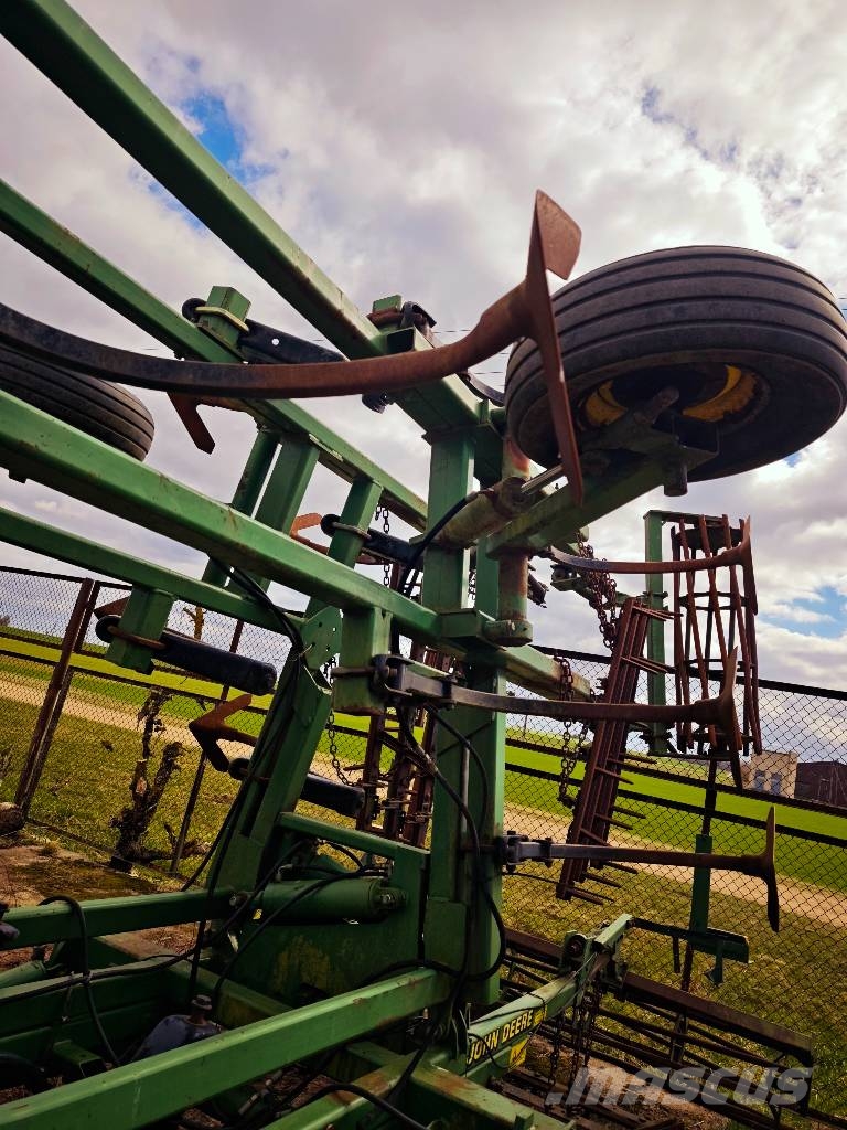 John Deere 410 A Cultivatoren