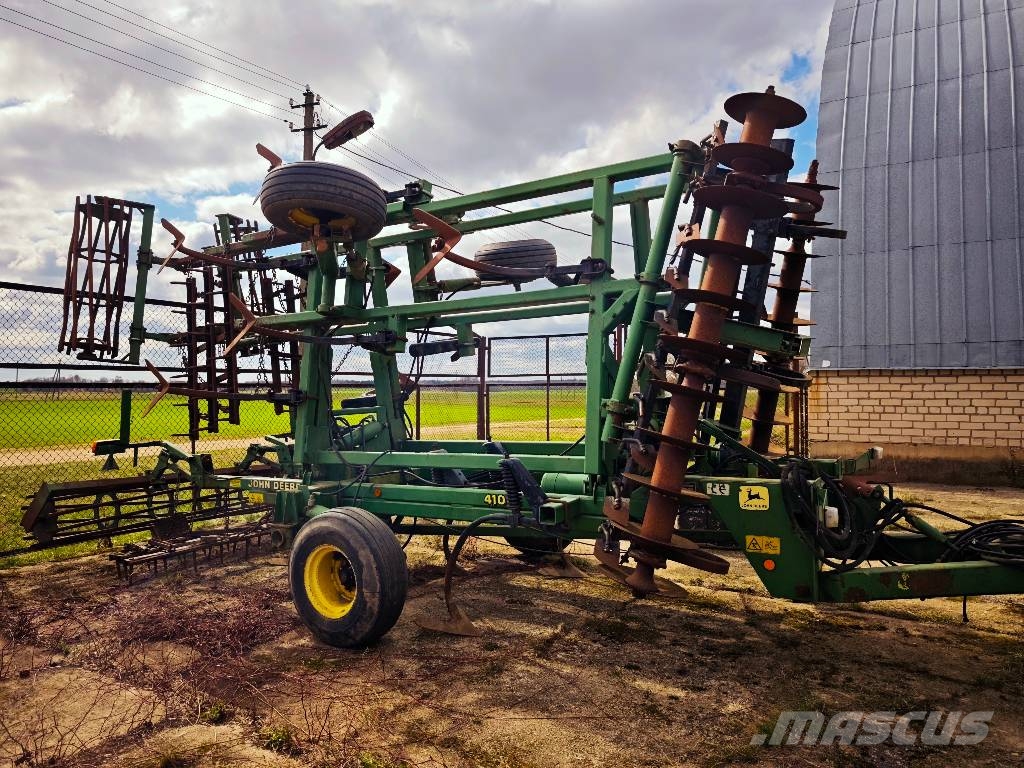 John Deere 410 A Cultivatoren