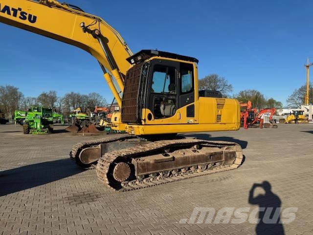 Komatsu PC 210 LC-8 حفارات زحافة