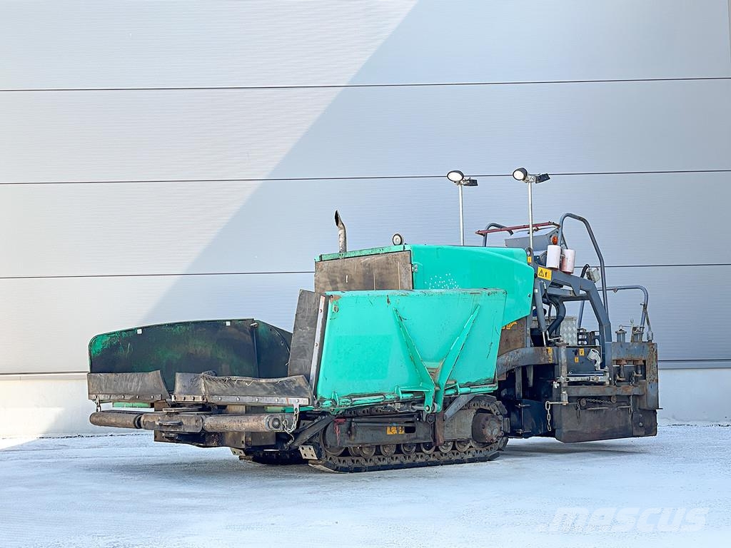 Vögele SUPER 800 Машини за асфалт
