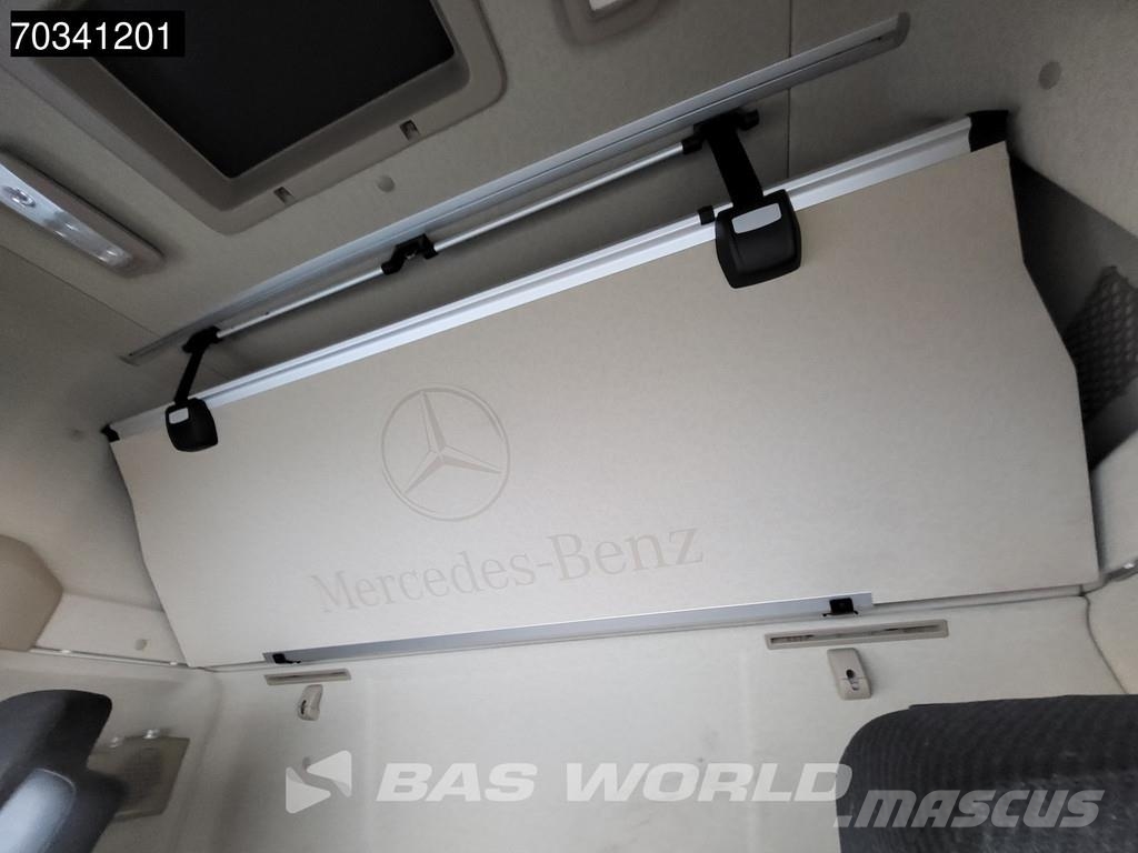 Mercedes-Benz Actros 1951 4X2 GigaSpace NL-Truck 2xTanks ACC Sta Sadulveokid