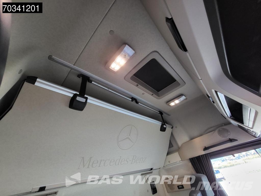 Mercedes-Benz Actros 1951 4X2 GigaSpace NL-Truck 2xTanks ACC Sta Sadulveokid