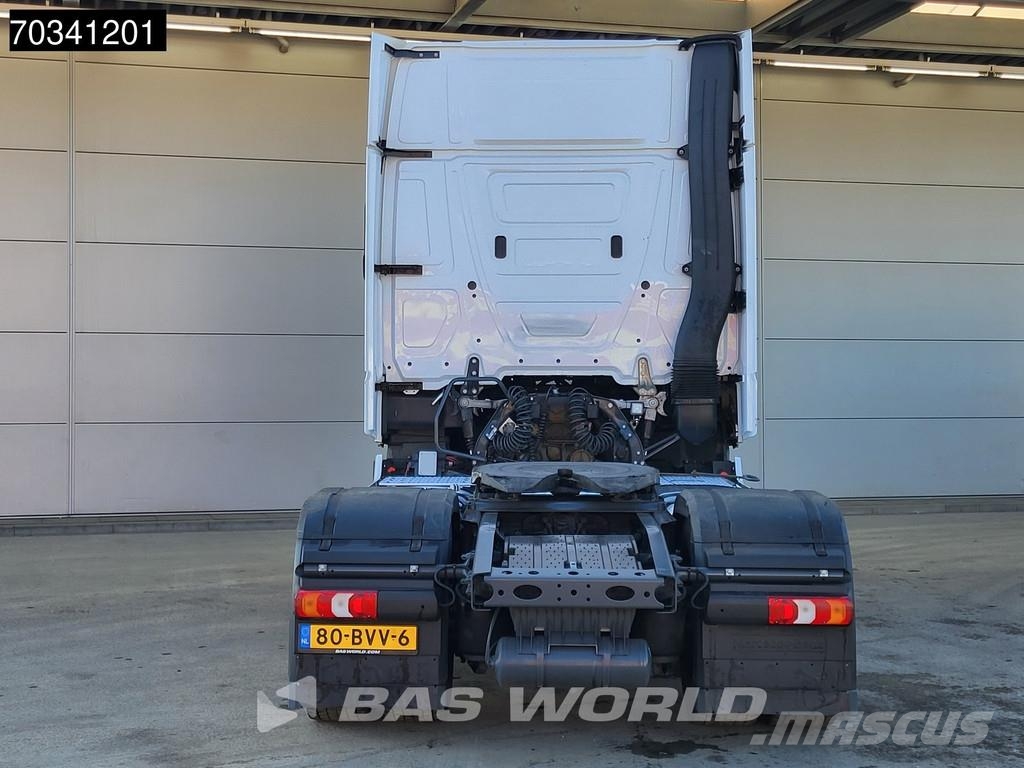Mercedes-Benz Actros 1951 4X2 GigaSpace NL-Truck 2xTanks ACC Sta Sadulveokid