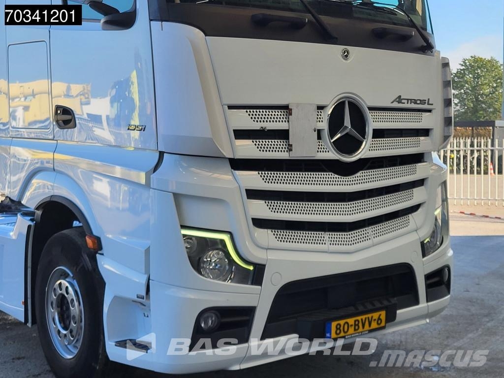Mercedes-Benz Actros 1951 4X2 GigaSpace NL-Truck 2xTanks ACC Sta Sadulveokid
