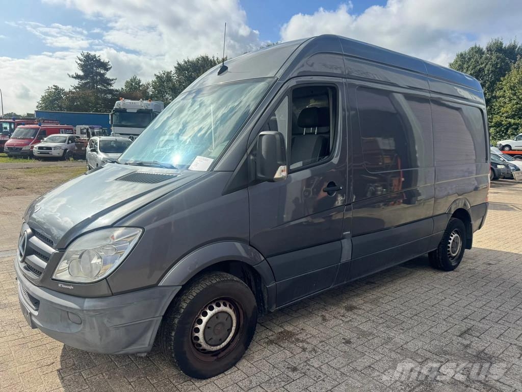 Mercedes-Benz Sprinter **313-EURO5-AIRCO** Фургони