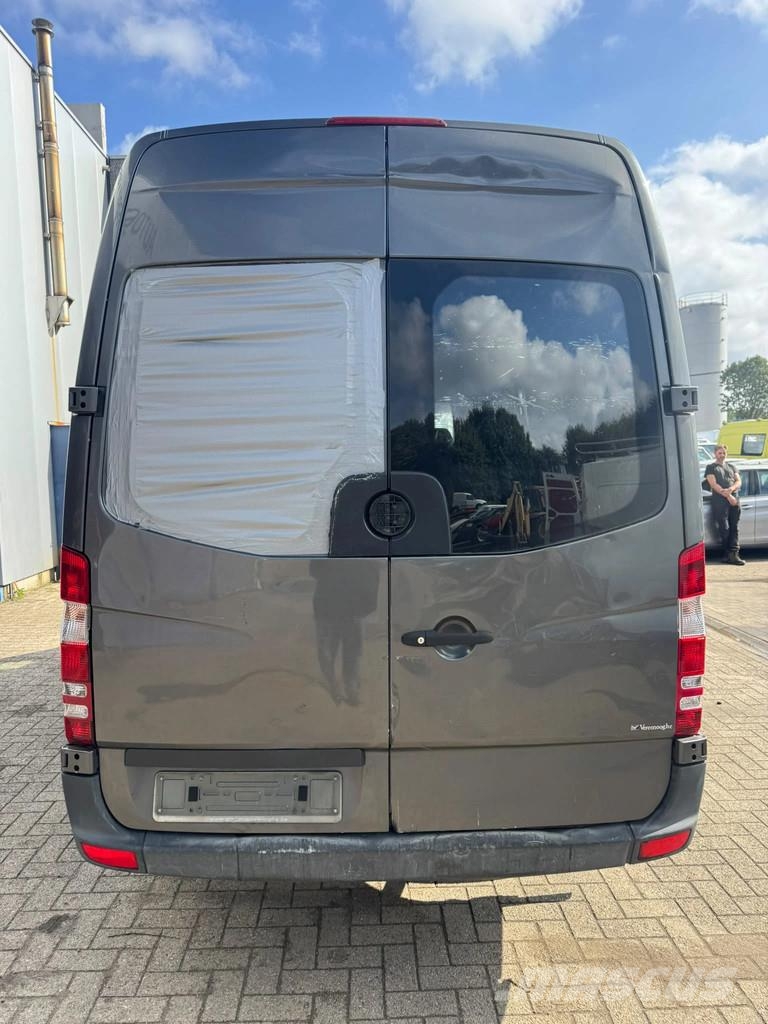 Mercedes-Benz Sprinter **313-EURO5-AIRCO** Фургони