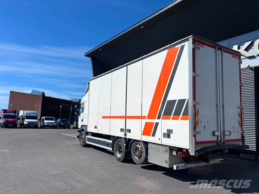 Scania R480 Camiones con caja de remolque
