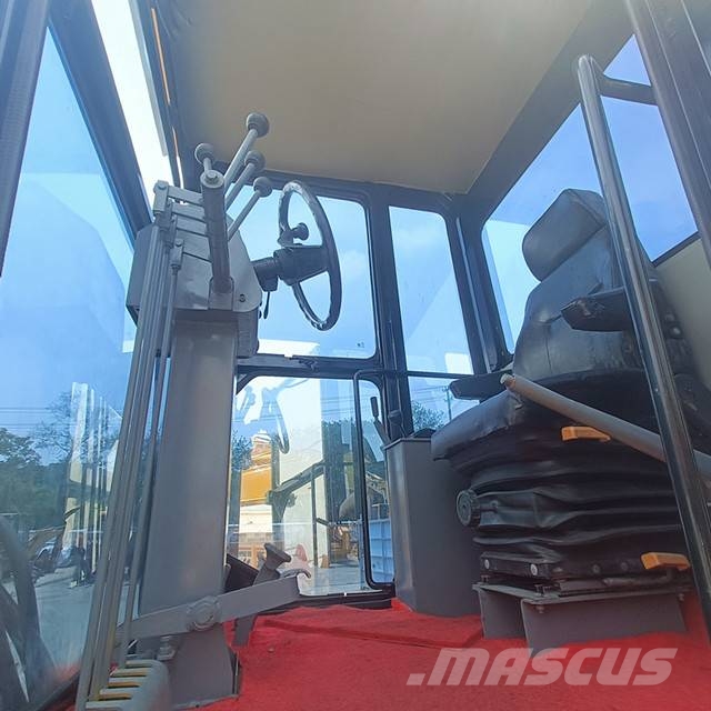 CAT 120 H Gréderek