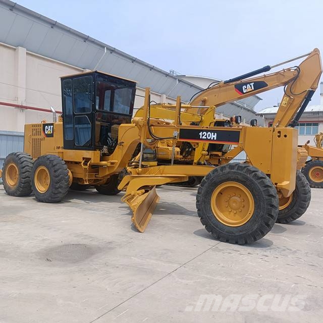 CAT 120 H Gréderek