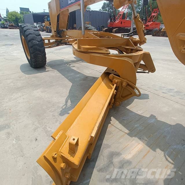 CAT 120 H Gréderek