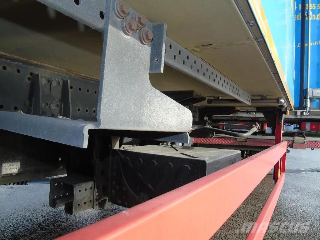 Schmitz Cargobull 2 AXLE + CARRIER + DHOLLANDIA LOADLIFT Priekabos šaldytuvai