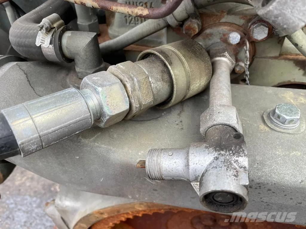Deutz V8 Engine F8L413F MAN KAT 4x4 Type 引擎/發動機
