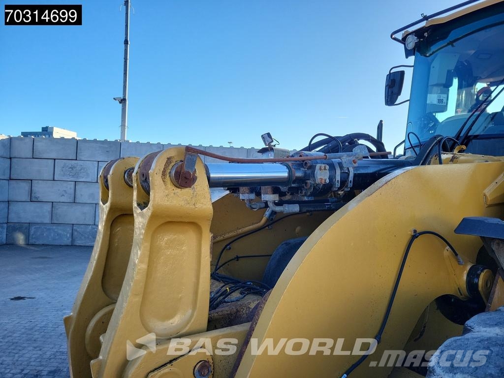 CAT 980 M Ładowarki kołowe