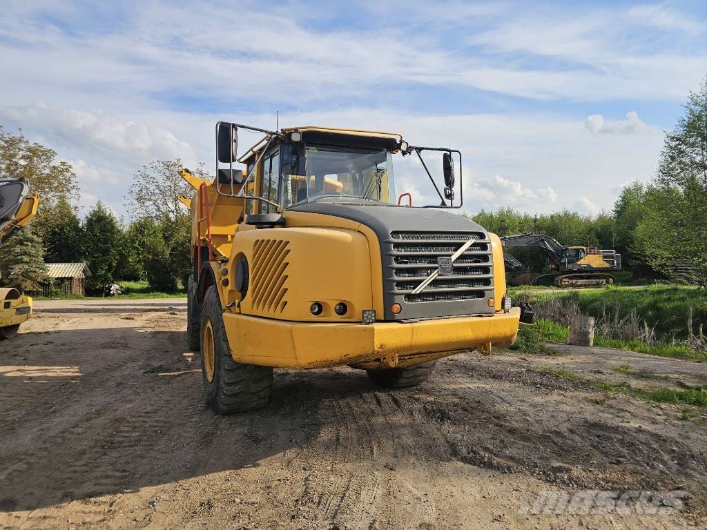 Volvo A 25 D Knik dumptrucks