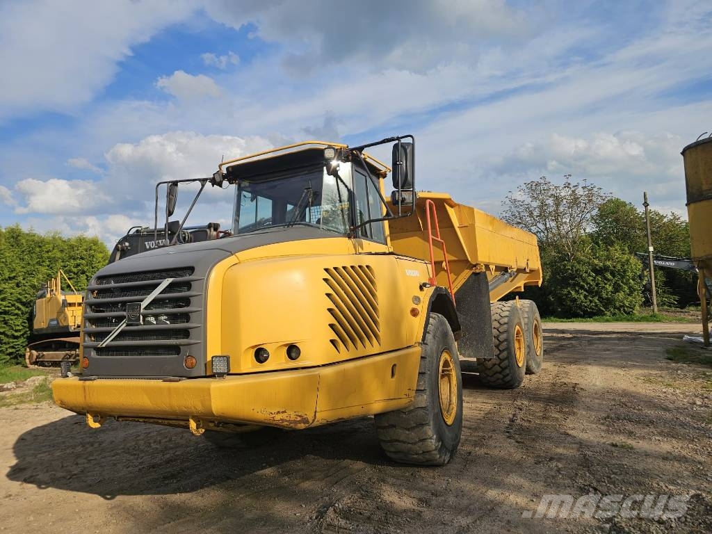 Volvo A 25 D Knik dumptrucks