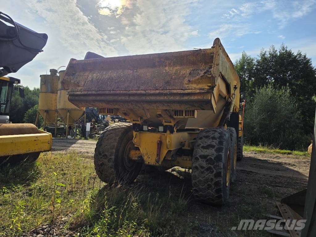 Volvo A 25 D Liigendraamiga pinnaseveokid