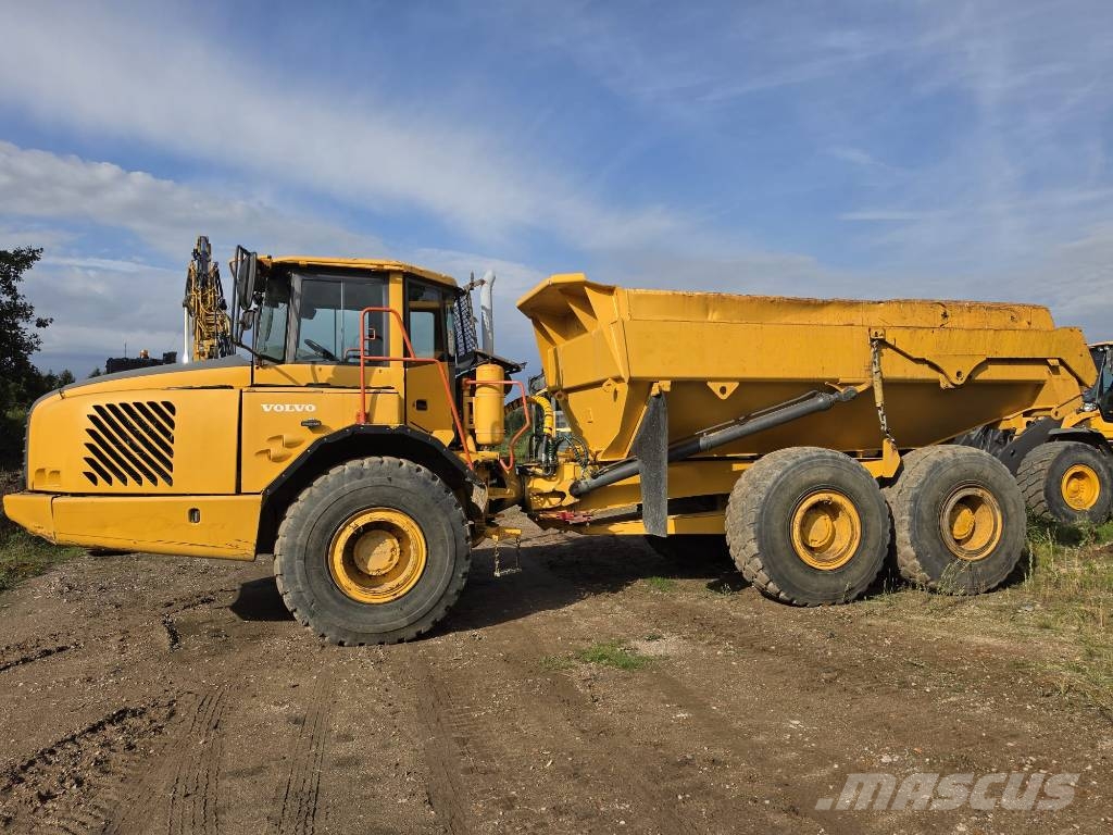 Volvo A 25 D Liigendraamiga pinnaseveokid