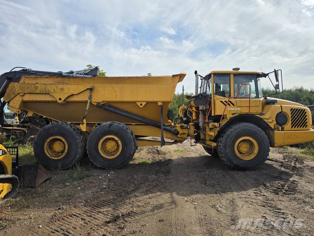 Volvo A 25 D Liigendraamiga pinnaseveokid