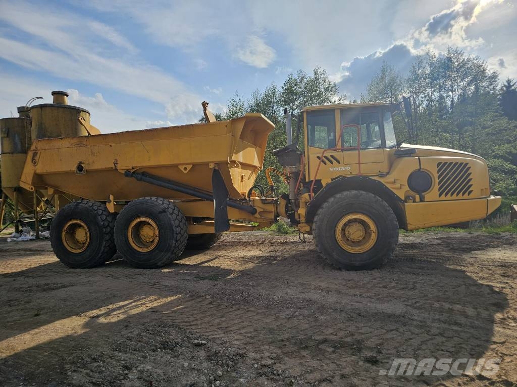 Volvo A 25 D Knik dumptrucks
