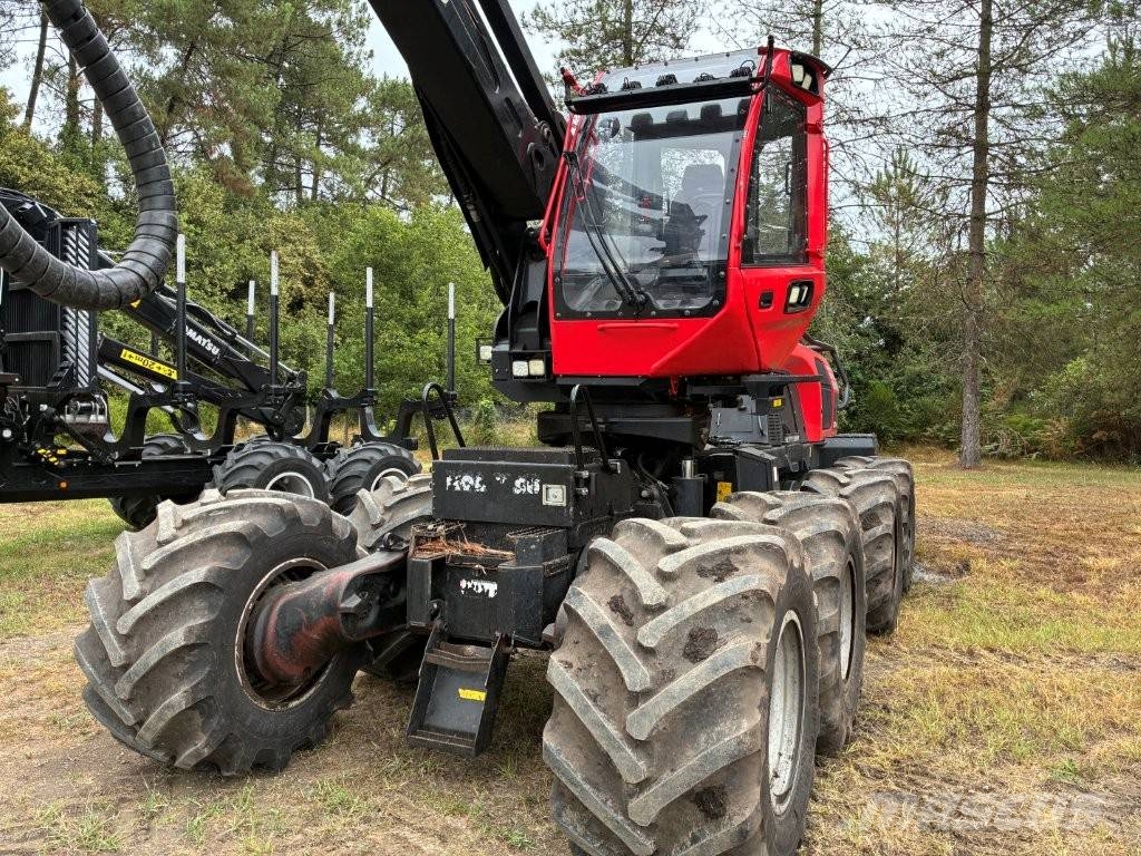 Komatsu 931 XC حصادات