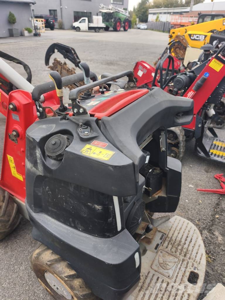 Ditch Witch Zahn R300 Wheeled excavators