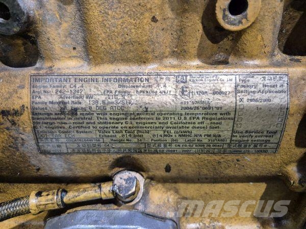 New Holland F5CE9454E*A محركات