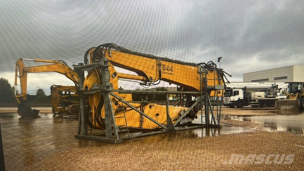 Liebherr R944B UH-HD 2 Arms Εκσκαφείς κατεδαφίσεων