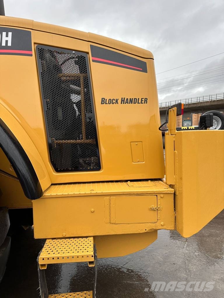 CAT 980H Колесни товарачи