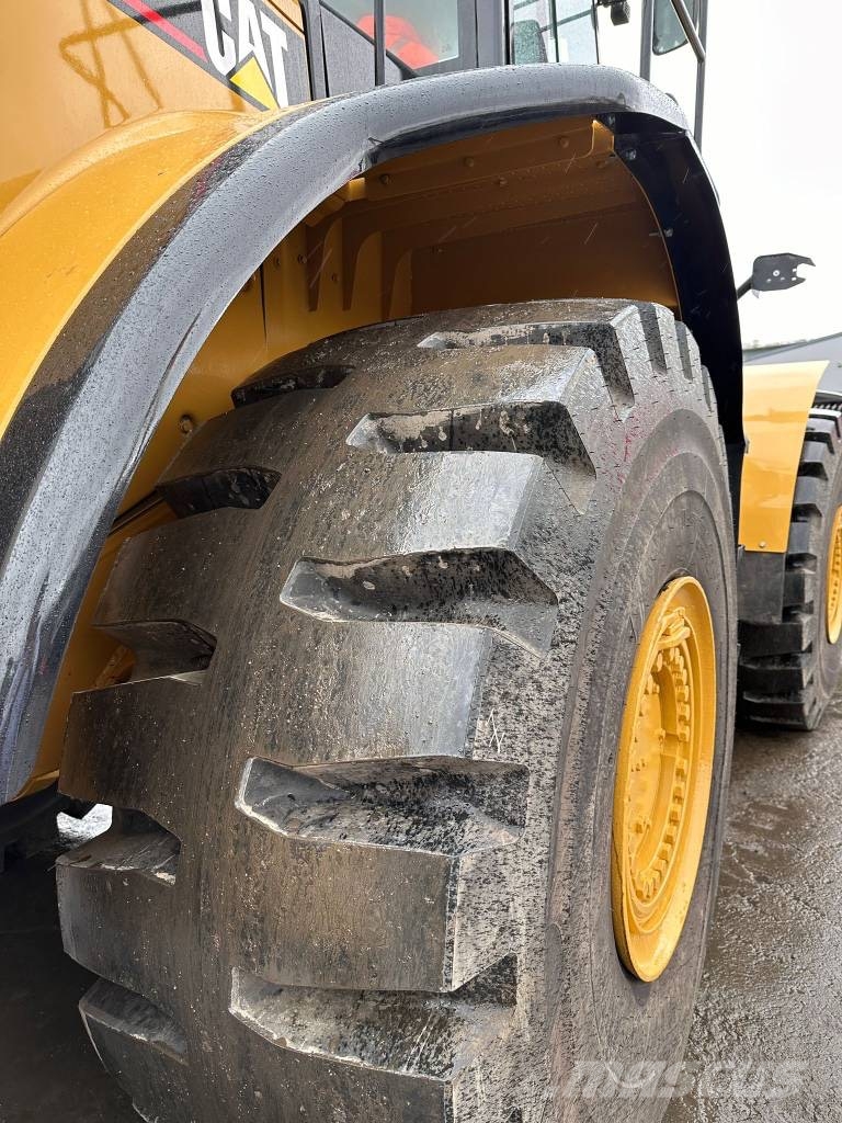CAT 980H Колесни товарачи