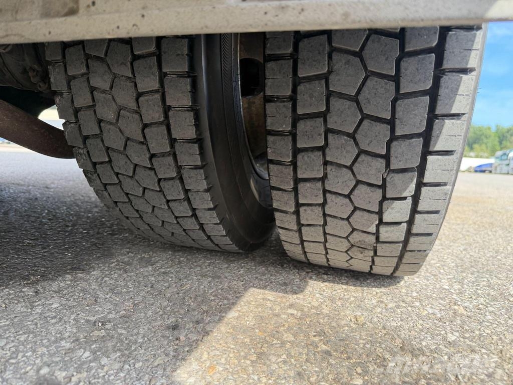 MAN TGL 8.220 4X2 EURO6 + CARRIER XARIOS 600 Chłodnie samochodowe