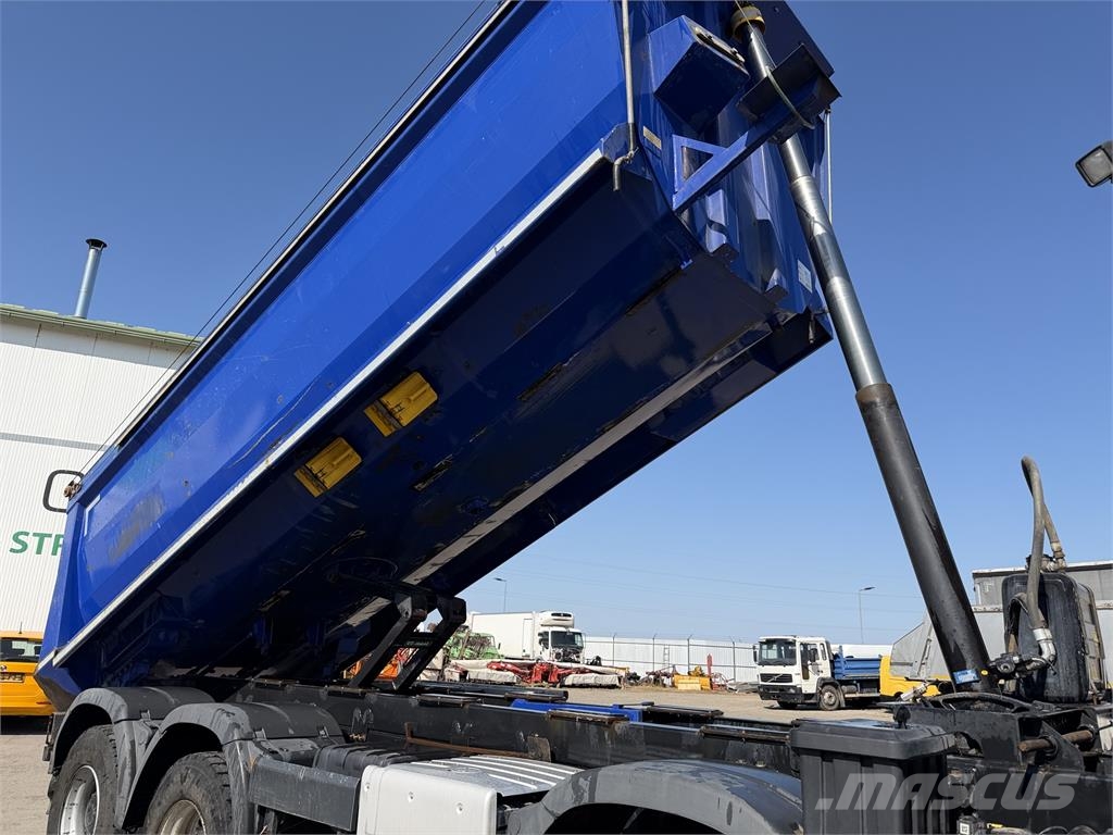 MAN TGS VIN 983 Camiones bañeras basculantes o volquetes