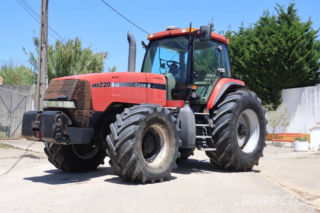 Case IH MX 220 Tratores