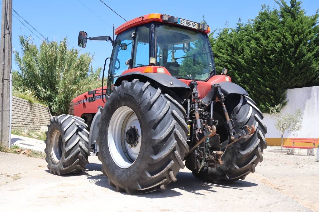 Case IH MX 220 Tratores