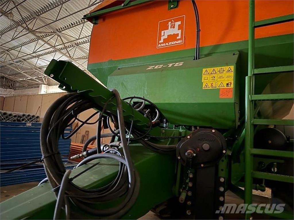 Amazone ZG-TS 8200 Hydro Rozmetadlá priemyselných hnojív