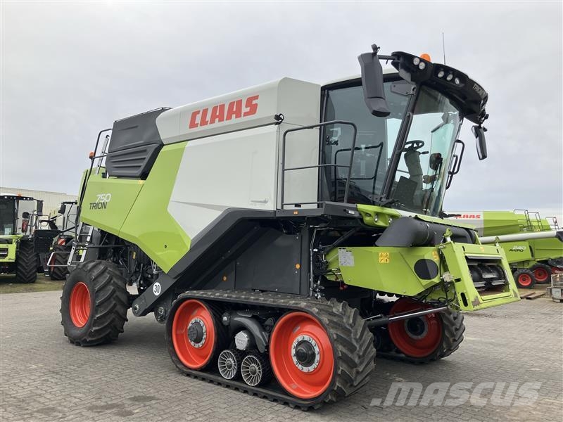 CLAAS TRION 750 TT Combine harvesters