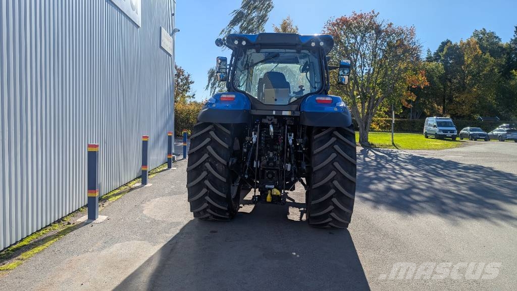 New Holland T 7.165 S Traktori