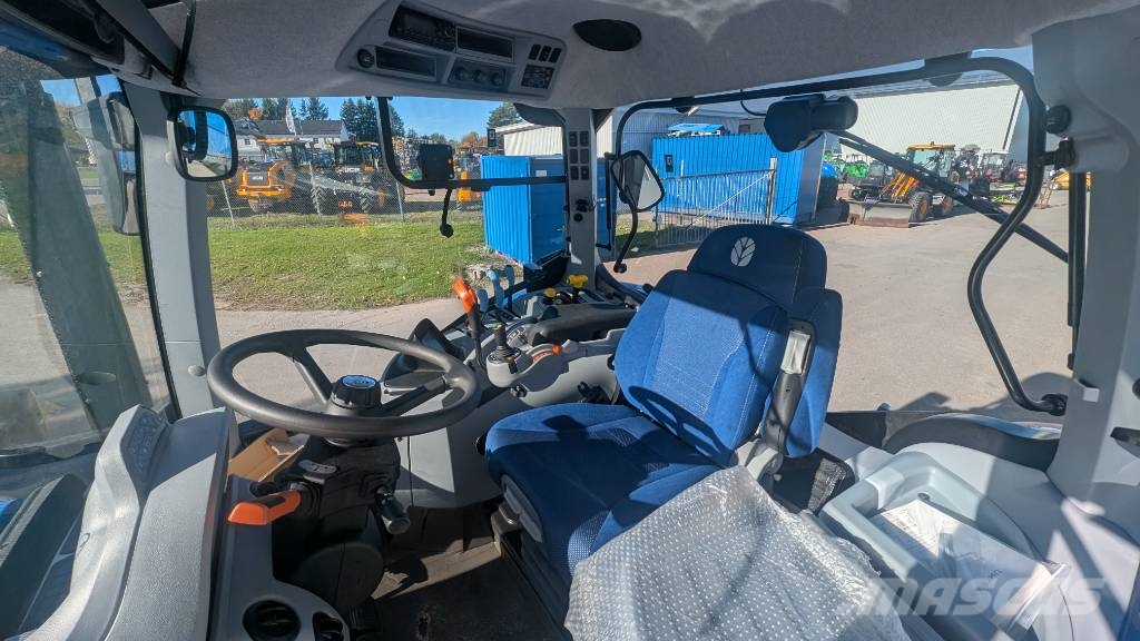 New Holland T 7.165 S Traktori