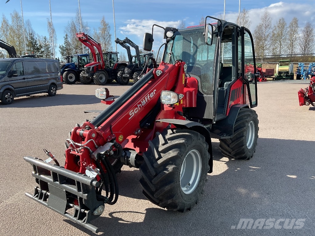 Schäffer 4670 T Cargadoras multifunción